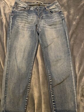 9th & Main Women's 10P Petite Skinny Jeans Medium Wash Stretch Denim
